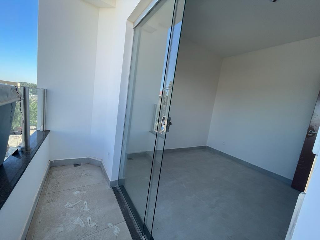 Apartamento à venda com 3 quartos, 61m² - Foto 11