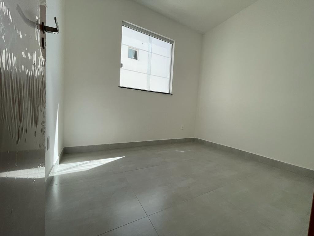 Apartamento à venda com 2 quartos, 48m² - Foto 2