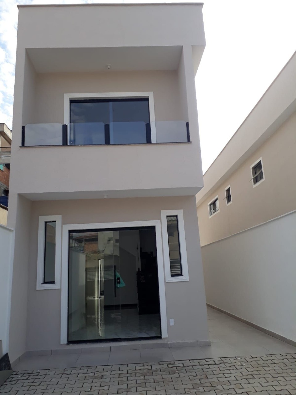 Casa à venda com 2 quartos, 100m² - Foto 2