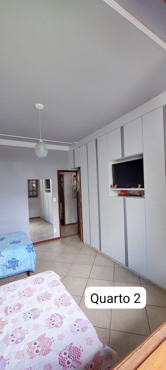 Casa à venda com 3 quartos, 270m² - Foto 13