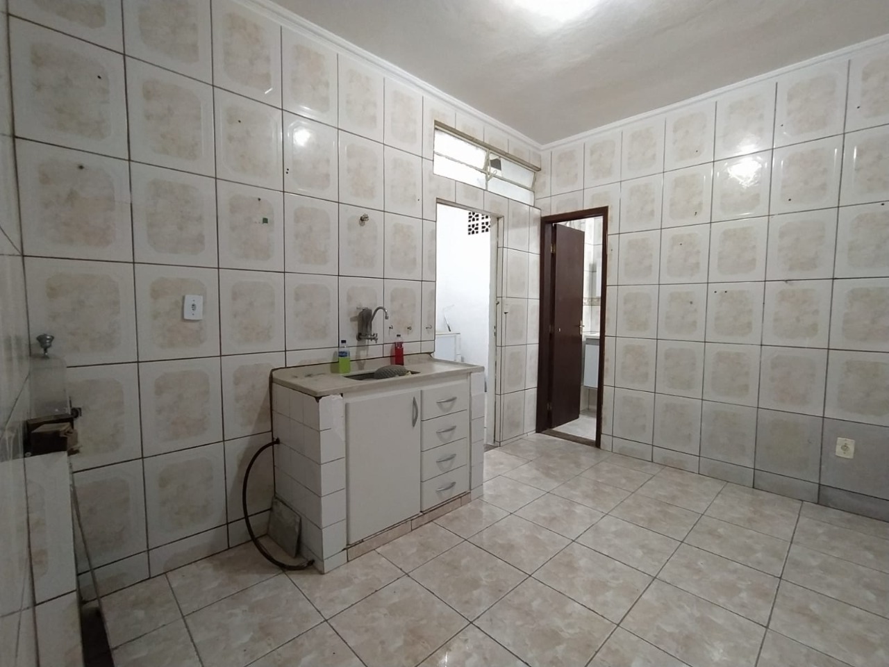 Apartamento à venda com 2 quartos, 65m² - Foto 9