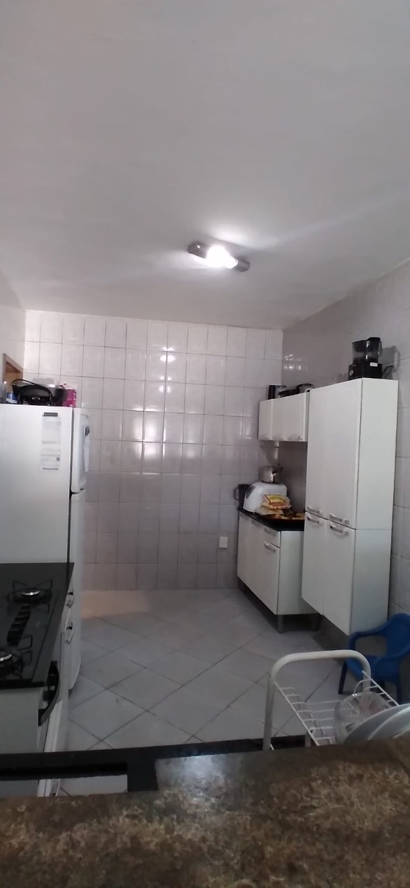 Casa à venda com 4 quartos, 180m² - Foto 16