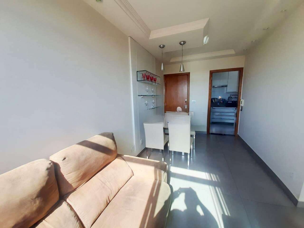 Apartamento à venda com 2 quartos, 45m² - Foto 1