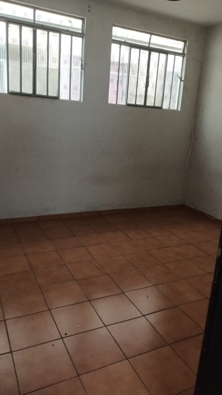 Casa à venda com 3 quartos, 360m² - Foto 14