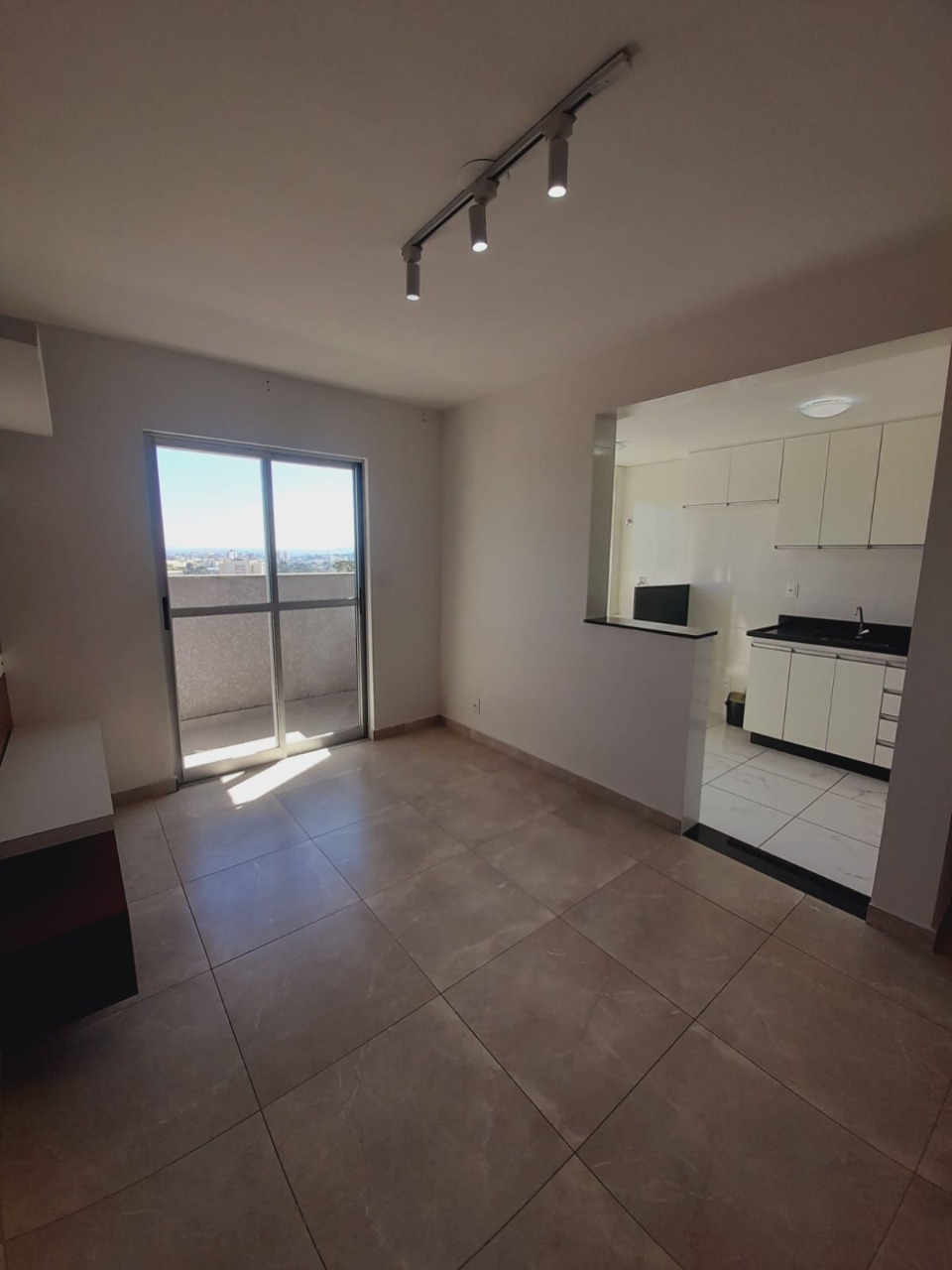 Apartamento à venda com 2 quartos, 56m² - Foto 6