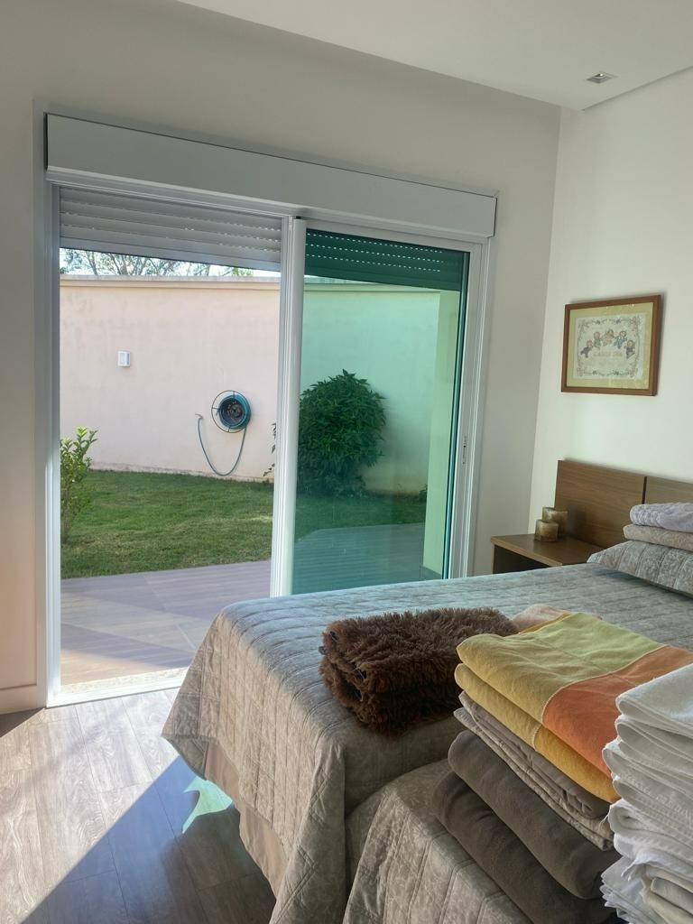 Casa à venda com 4 quartos, 300m² - Foto 10