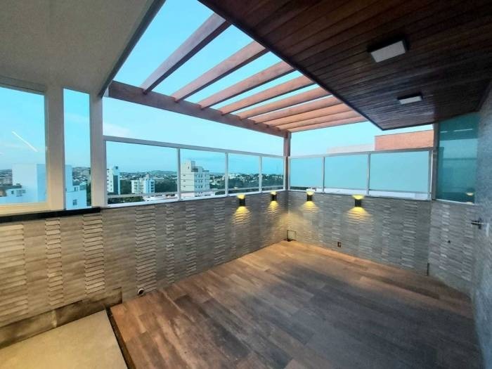 Cobertura à venda com 4 quartos, 245m² - Foto 3