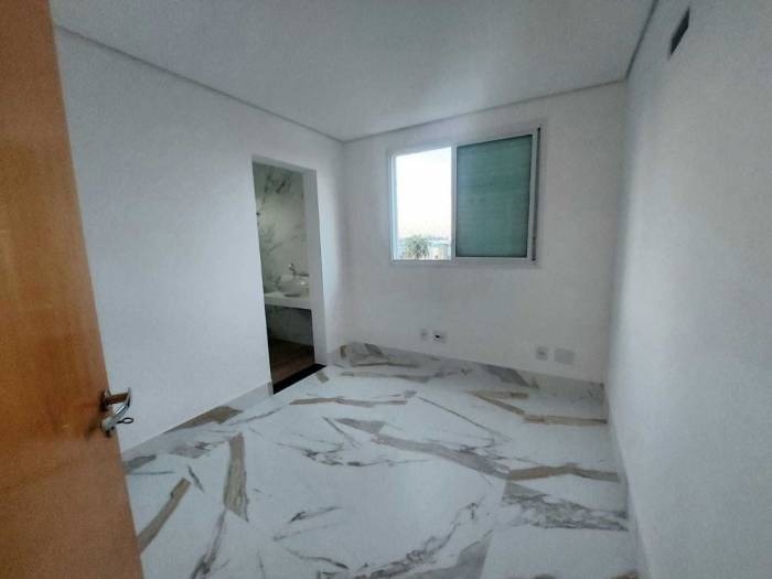 Cobertura à venda com 4 quartos, 245m² - Foto 12