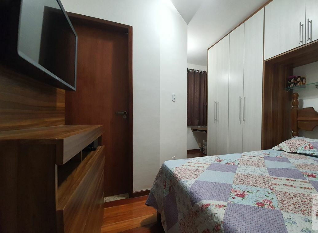 Casa à venda com 3 quartos, 94m² - Foto 13