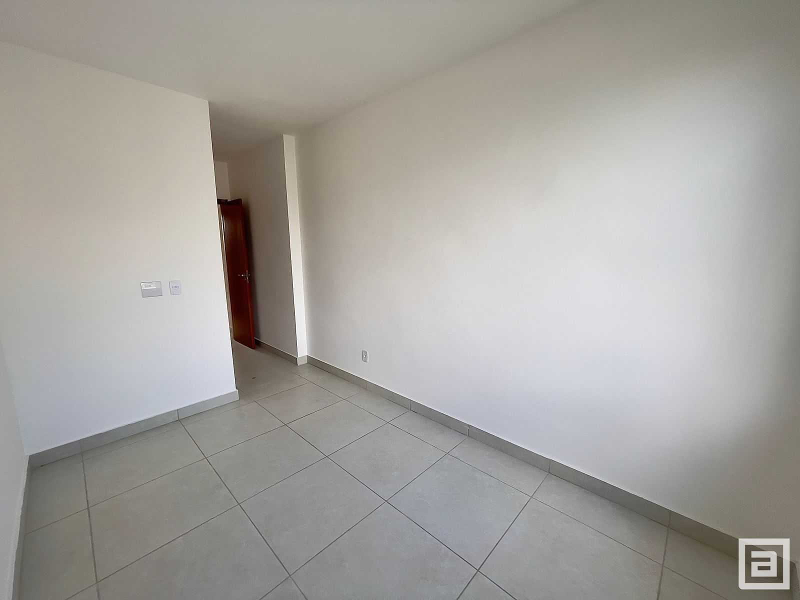 Casa à venda com 3 quartos, 90m² - Foto 13