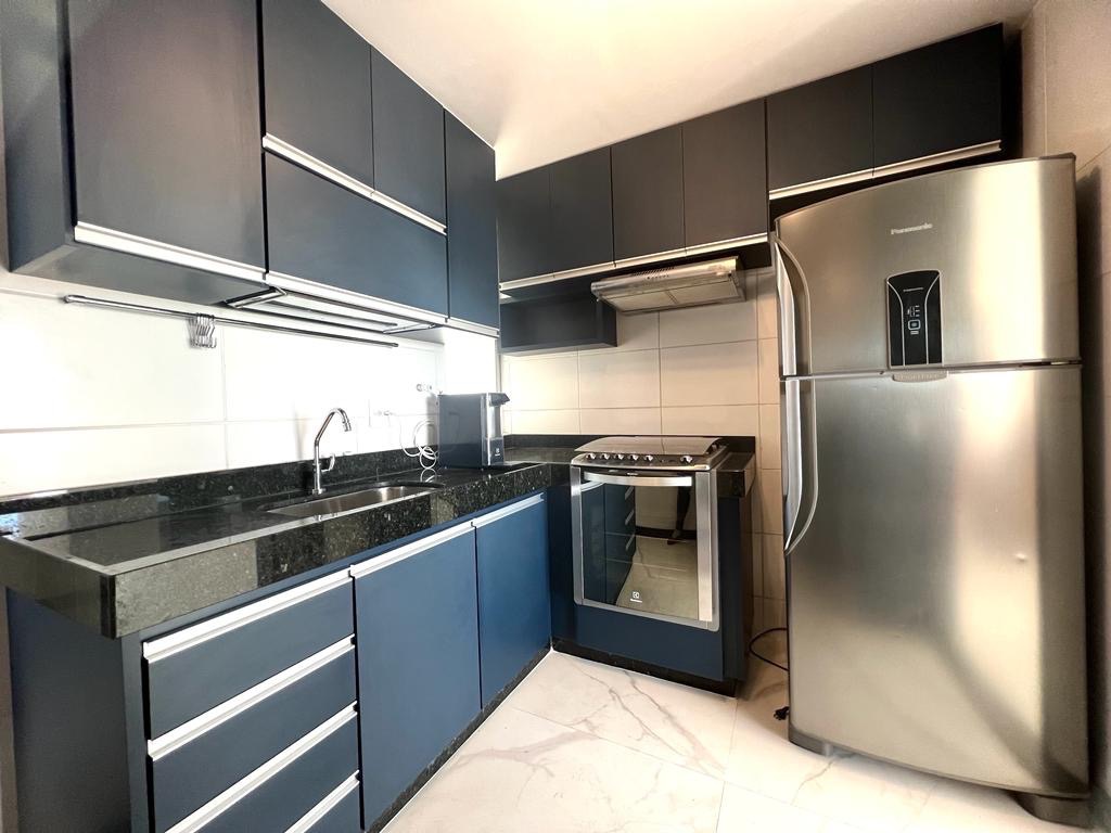 Apartamento à venda com 3 quartos, 95m² - Foto 3