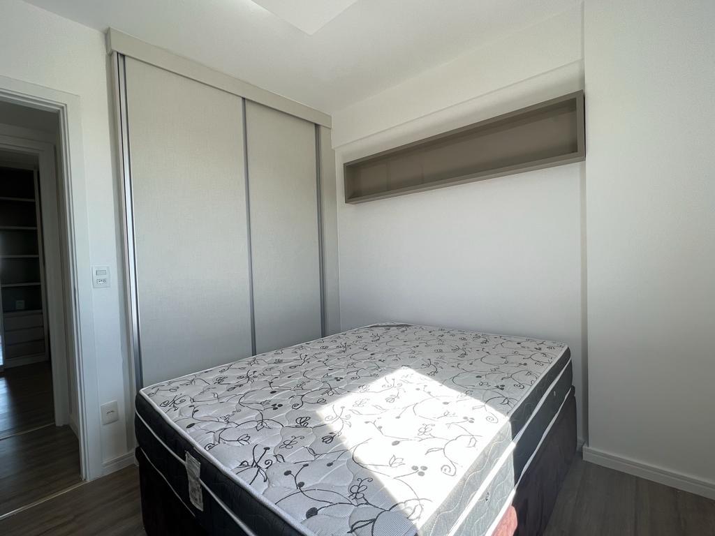 Apartamento à venda com 3 quartos, 95m² - Foto 8