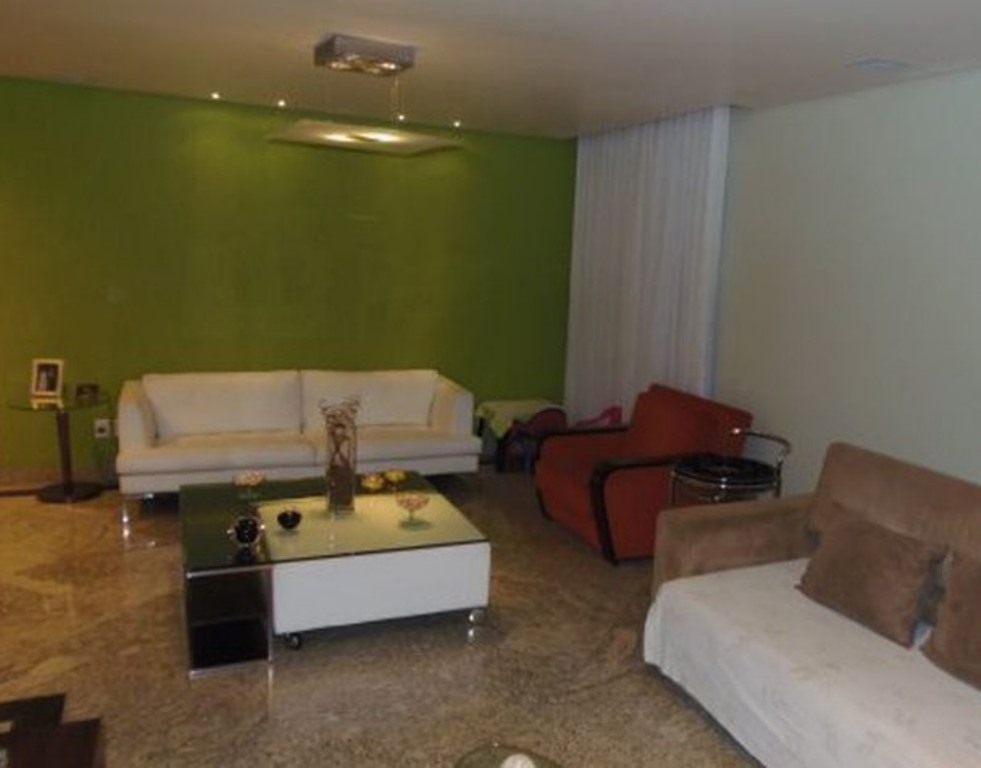 Apartamento à venda com 4 quartos, 196m² - Foto 2