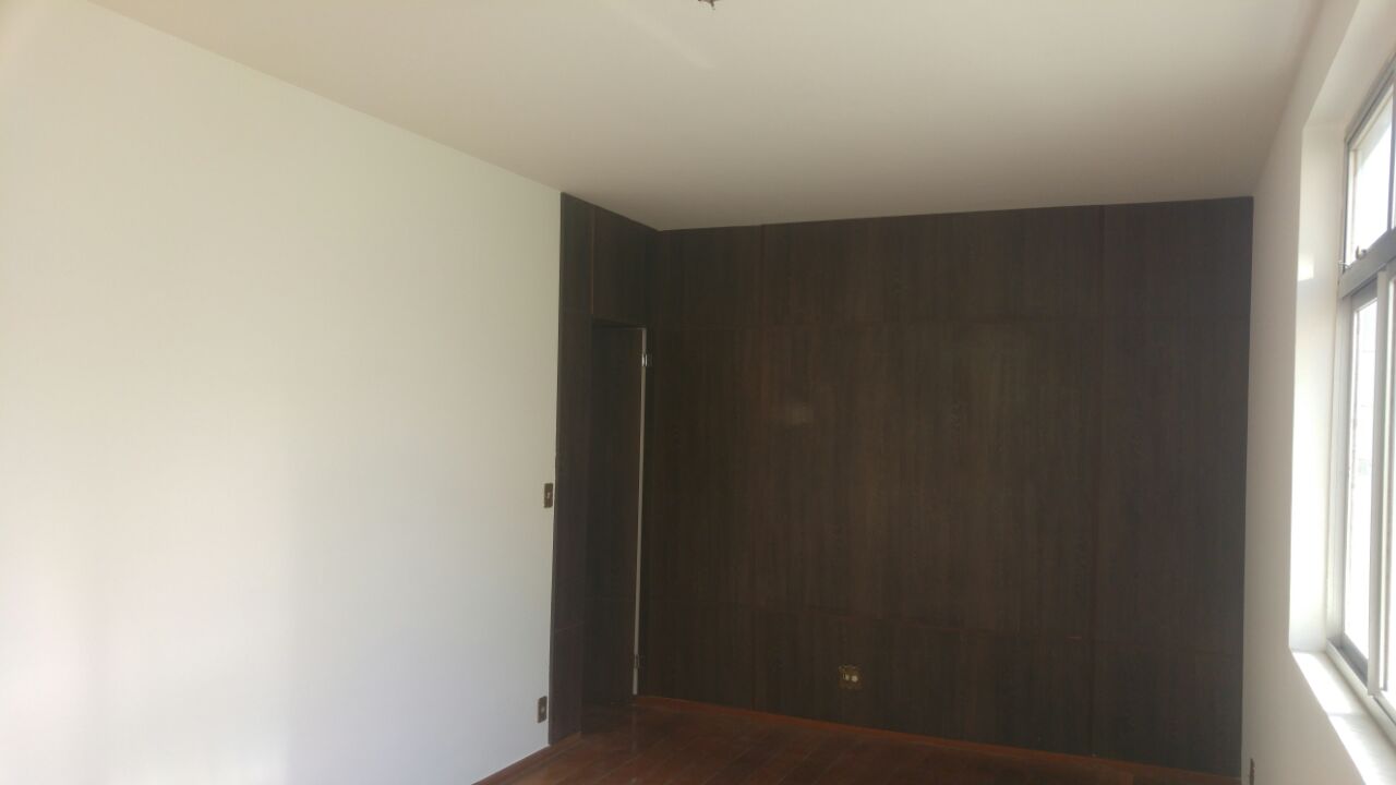 Apartamento à venda com 4 quartos, 140m² - Foto 8