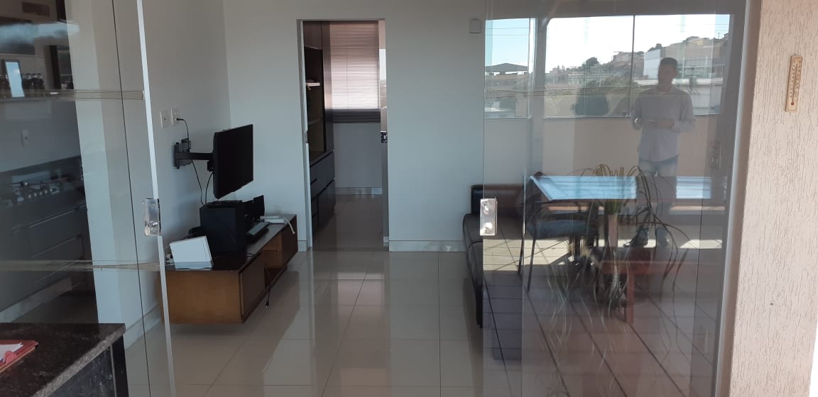 Cobertura à venda com 4 quartos, 280m² - Foto 4