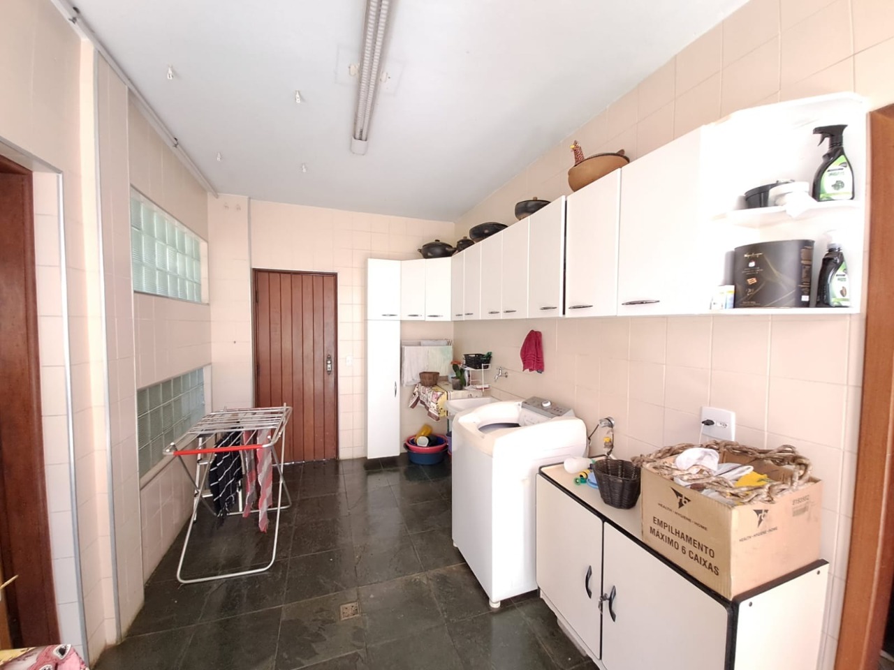 Casa à venda com 5 quartos, 406m² - Foto 21