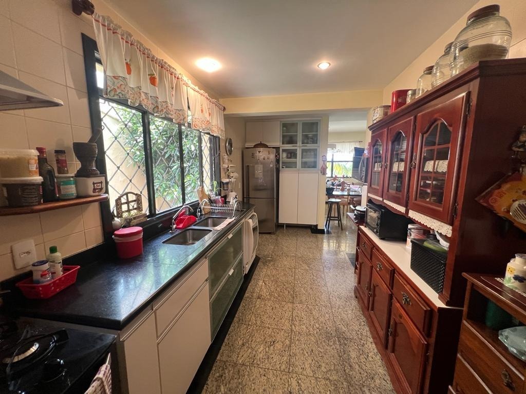 Casa à venda com 5 quartos, 406m² - Foto 19