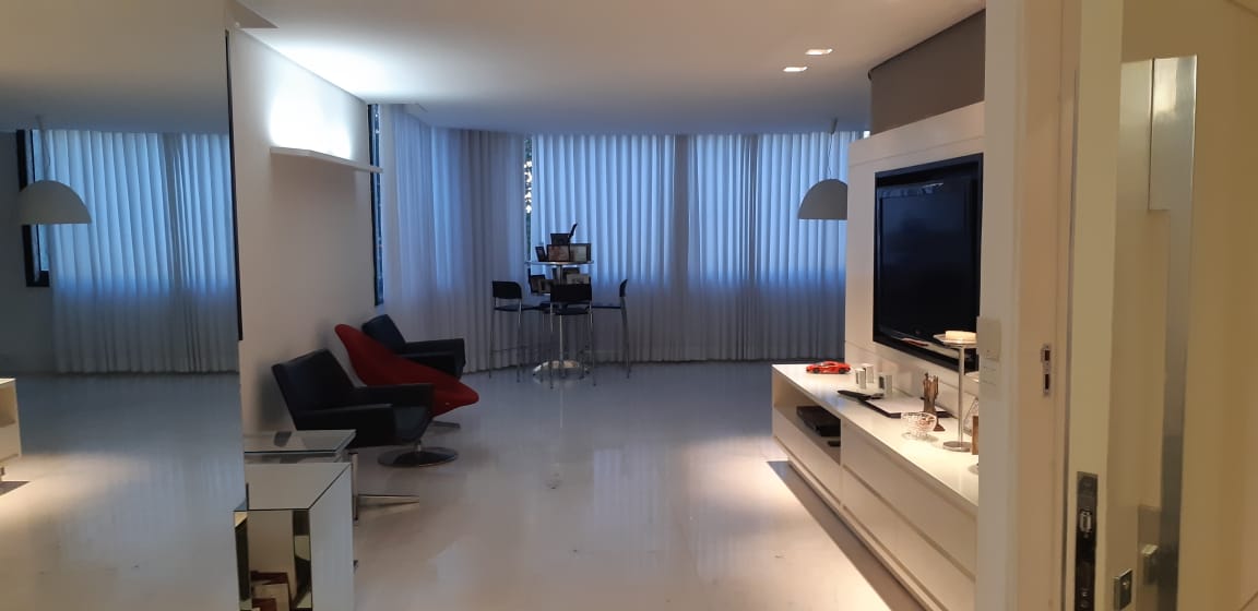 Apartamento à venda com 4 quartos, 190m² - Foto 3