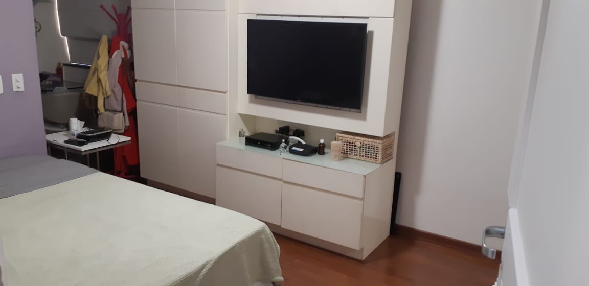 Apartamento à venda com 4 quartos, 190m² - Foto 8