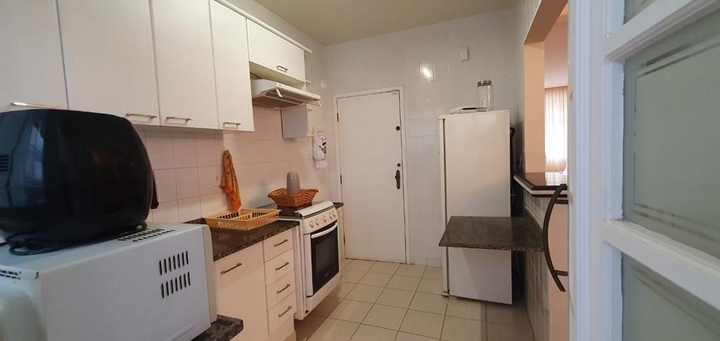 Apartamento à venda com 3 quartos, 110m² - Foto 19