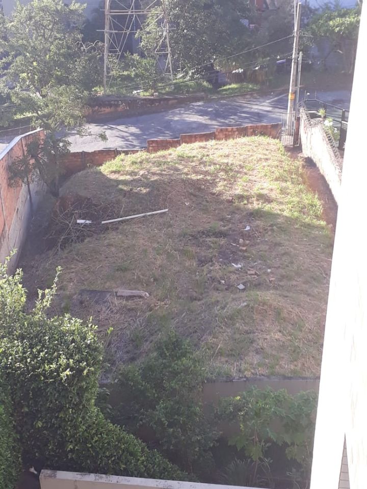 Terreno à venda, 450m² - Foto 1