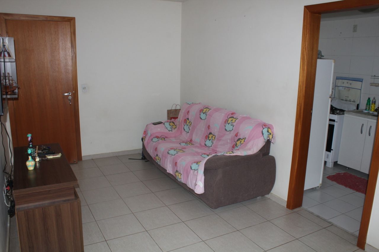 Apartamento à venda com 3 quartos, 70m² - Foto 2