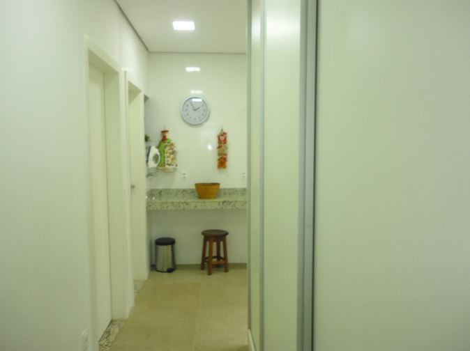 Casa à venda com 3 quartos, 220m² - Foto 22