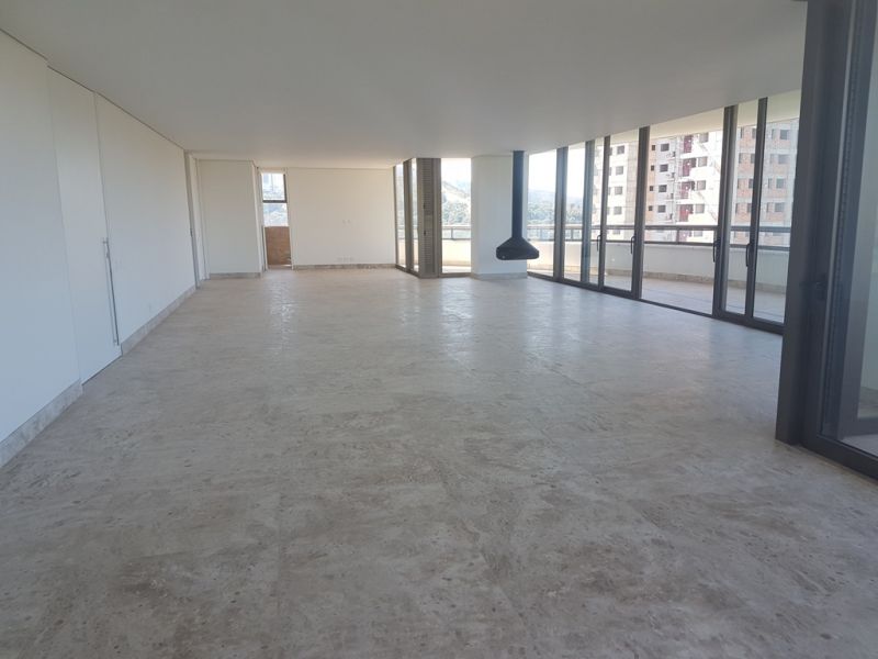 Apartamento à venda com 4 quartos, 576m² - Foto 4