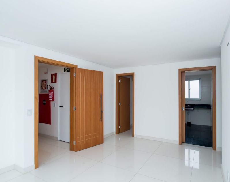 Apartamento à venda com 2 quartos, 65m² - Foto 1