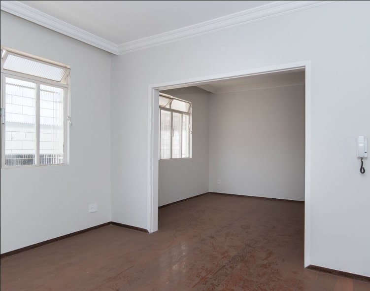 Apartamento à venda com 4 quartos, 130m² - Foto 2