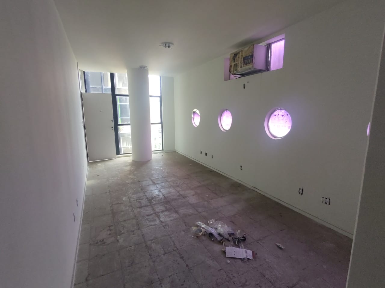 Conjunto Comercial-Sala à venda com 1 quarto, 30m² - Foto 5