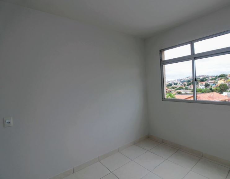 Apartamento à venda com 2 quartos, 60m² - Foto 3