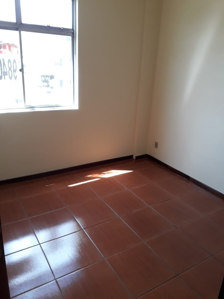 Apartamento à venda com 2 quartos, 65m² - Foto 14