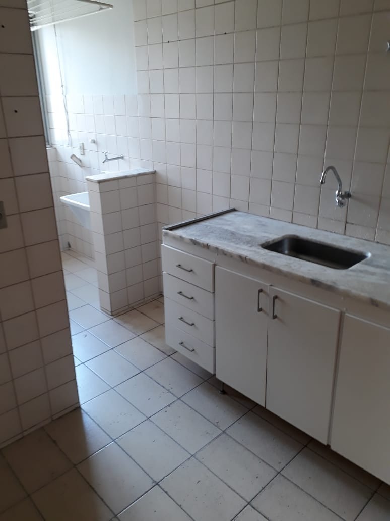 Apartamento à venda com 2 quartos, 65m² - Foto 16