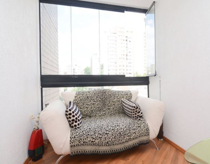 Apartamento à venda com 2 quartos, 75m² - Foto 7