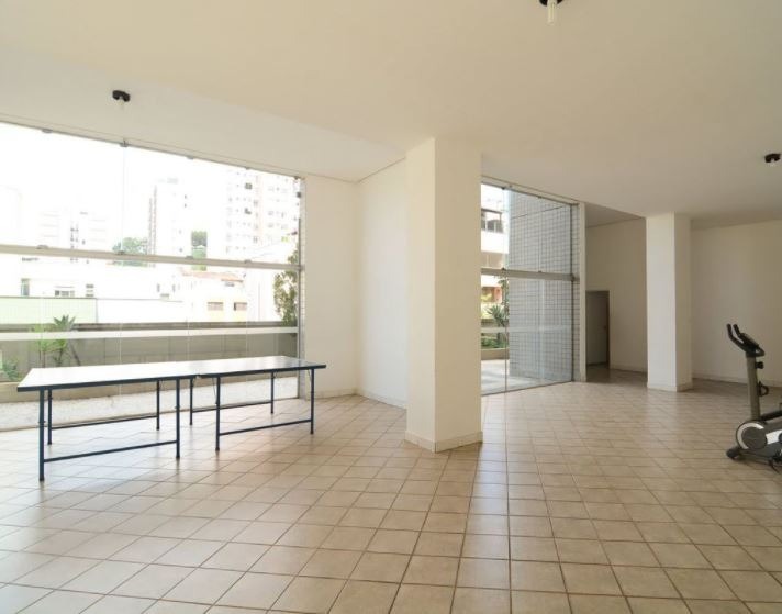 Apartamento à venda com 2 quartos, 75m² - Foto 24