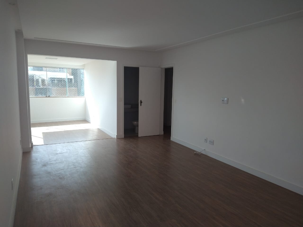 Apartamento à venda com 4 quartos, 120m² - Foto 1