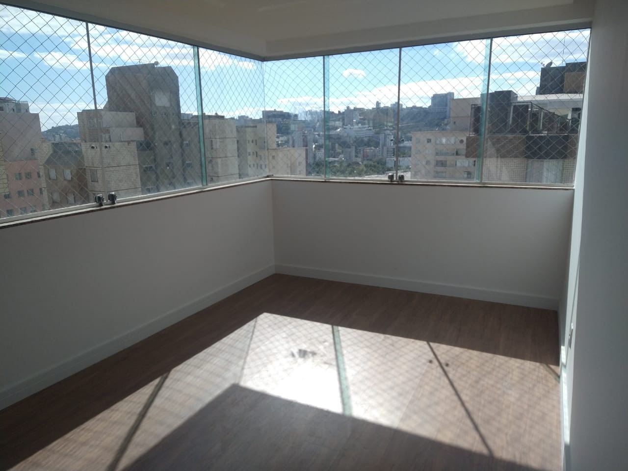 Apartamento à venda com 4 quartos, 120m² - Foto 3