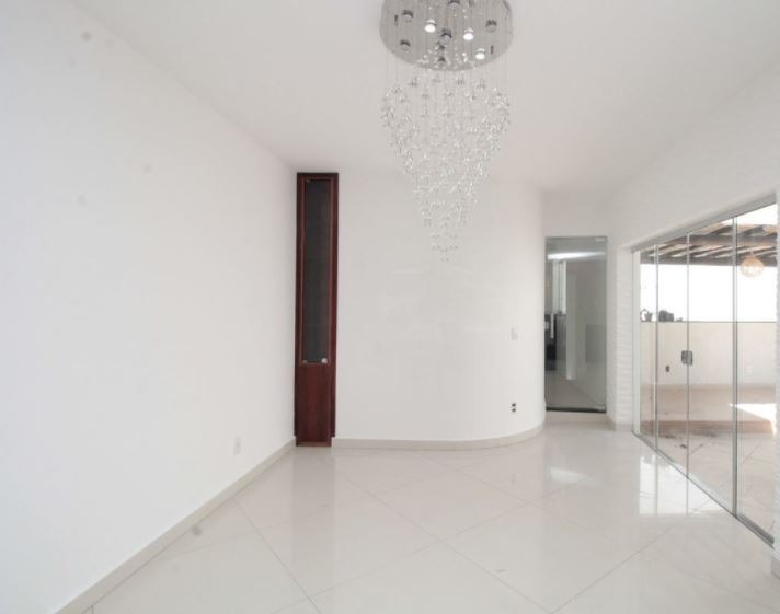 Casa à venda com 5 quartos, 390m² - Foto 7