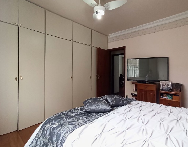 Cobertura à venda com 4 quartos, 220m² - Foto 10