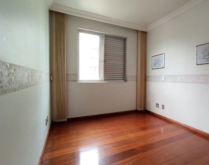 Cobertura à venda com 4 quartos, 220m² - Foto 13