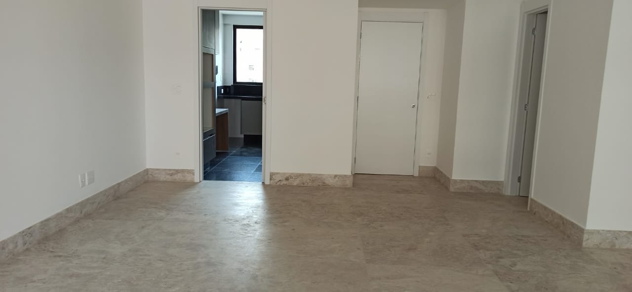 Apartamento à venda com 4 quartos, 140m² - Foto 5