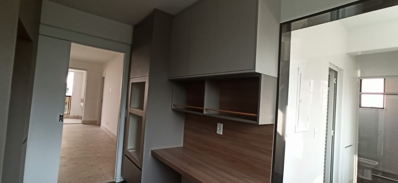 Apartamento à venda com 4 quartos, 140m² - Foto 6