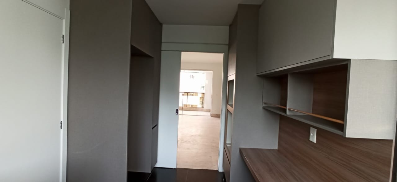 Apartamento à venda com 4 quartos, 140m² - Foto 12