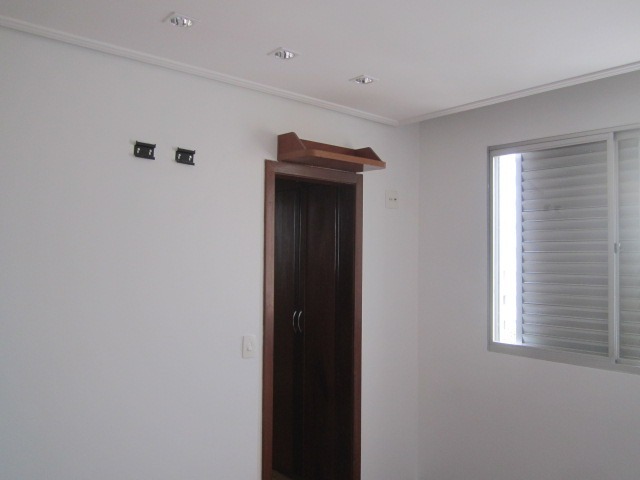 Apartamento à venda com 4 quartos, 140m² - Foto 16