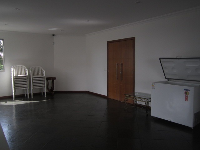 Apartamento à venda com 4 quartos, 140m² - Foto 25