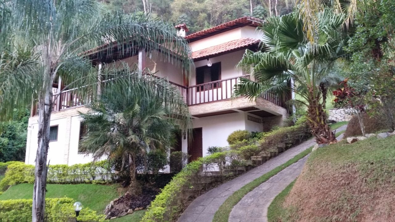 Casa de Condomínio à venda com 5 quartos, 385m² - Foto 10