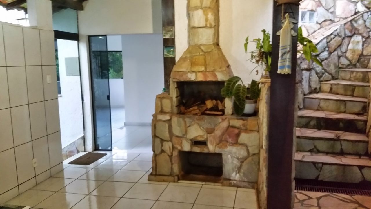 Casa de Condomínio à venda com 5 quartos, 385m² - Foto 16