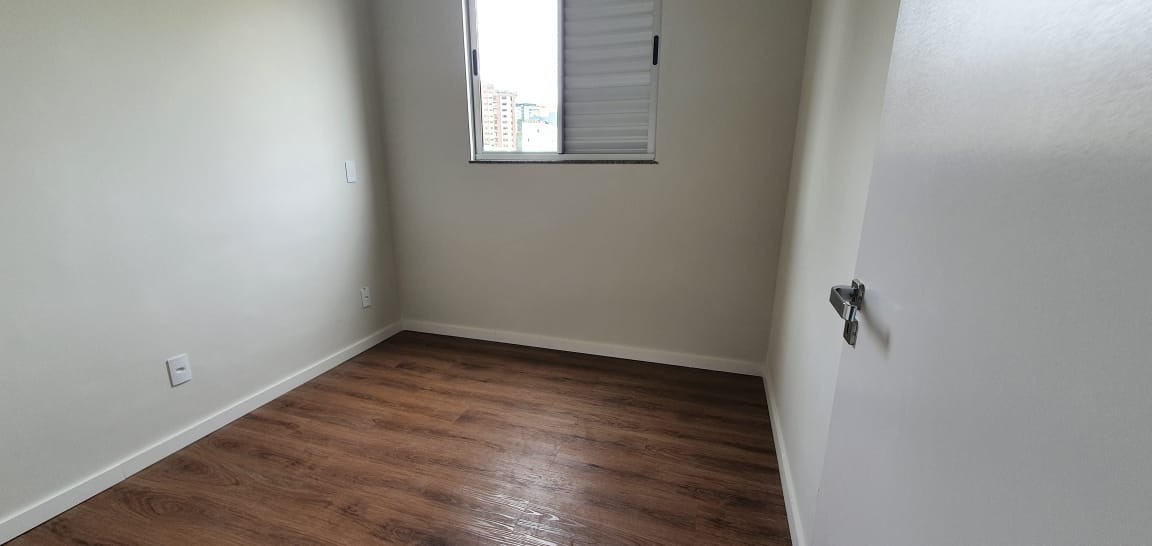 Apartamento à venda com 2 quartos, 62m² - Foto 9