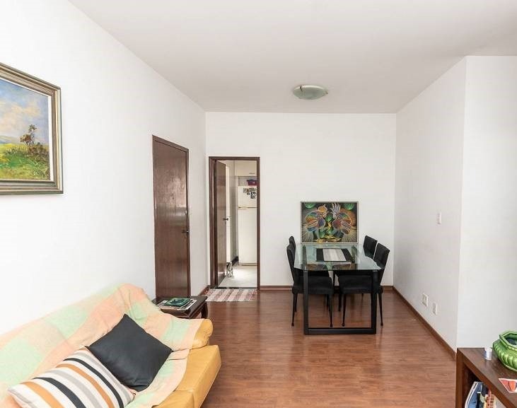 Apartamento à venda com 3 quartos, 80m² - Foto 2